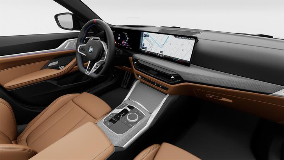 2025 BMW i4 - Image 14