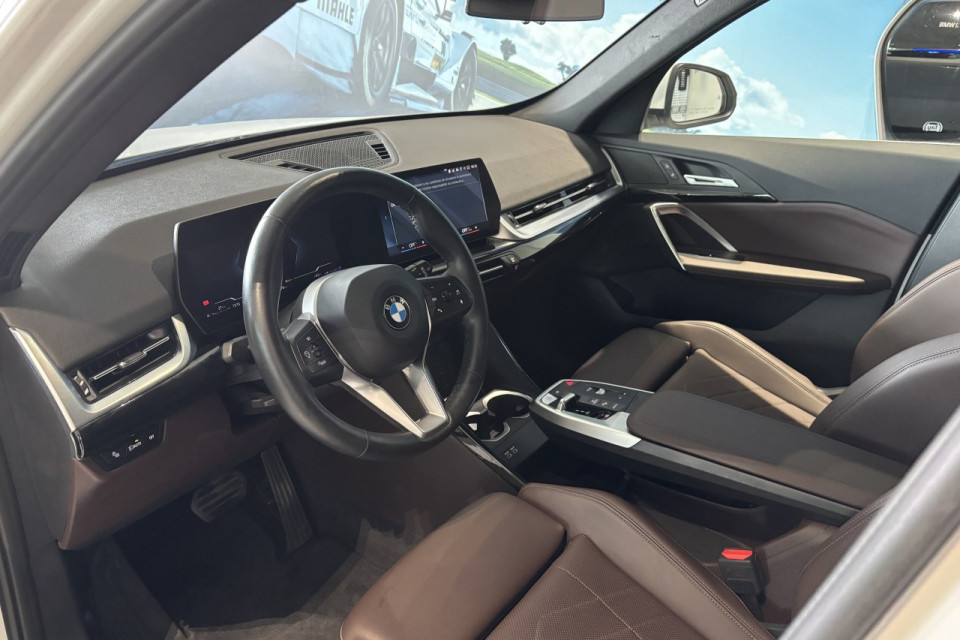 2023 BMW X1 - Image 12