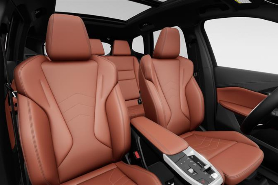 2026 BMW X1 - Image 13