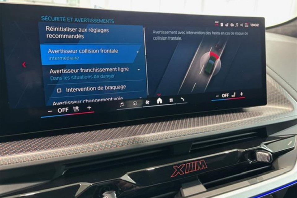 2026 BMW XM - Image 21