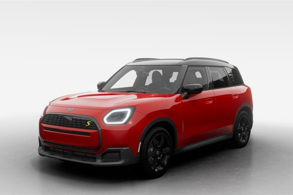 2027 MINI Countryman - Image 1