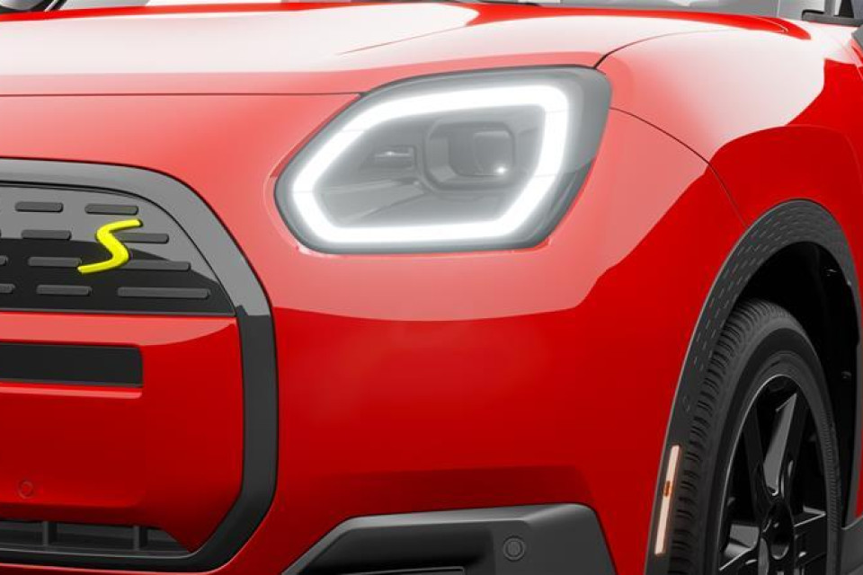 2027 MINI Countryman - Image 7