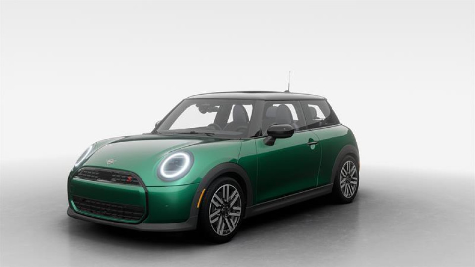 2026 MINI 3 Door - Image 1