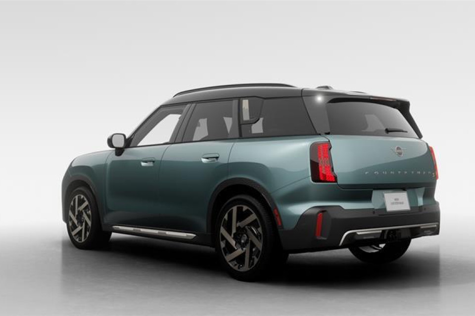 2027 MINI Countryman - Image 4
