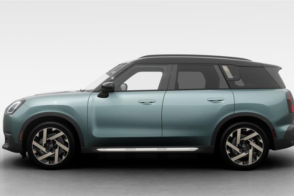 2027 MINI Countryman - Image 5