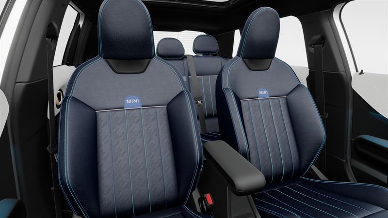 2026 MINI 5 Door - Image 12