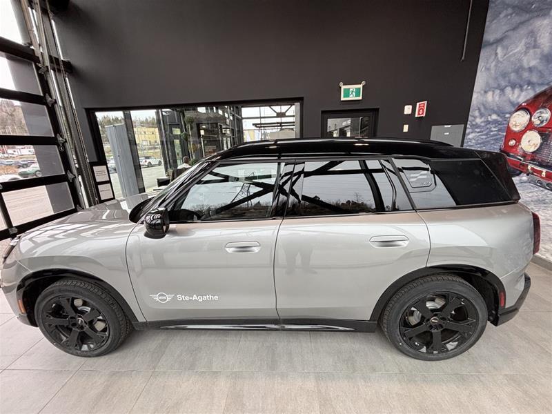 2026 MINI Countryman - Image 3