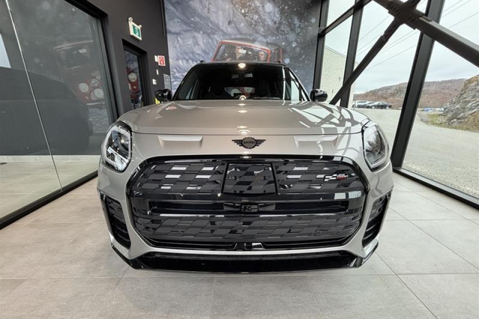 2026 MINI Countryman - Image 9