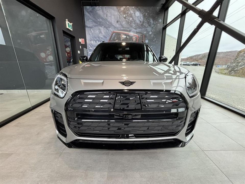 2026 MINI Countryman - Image 9