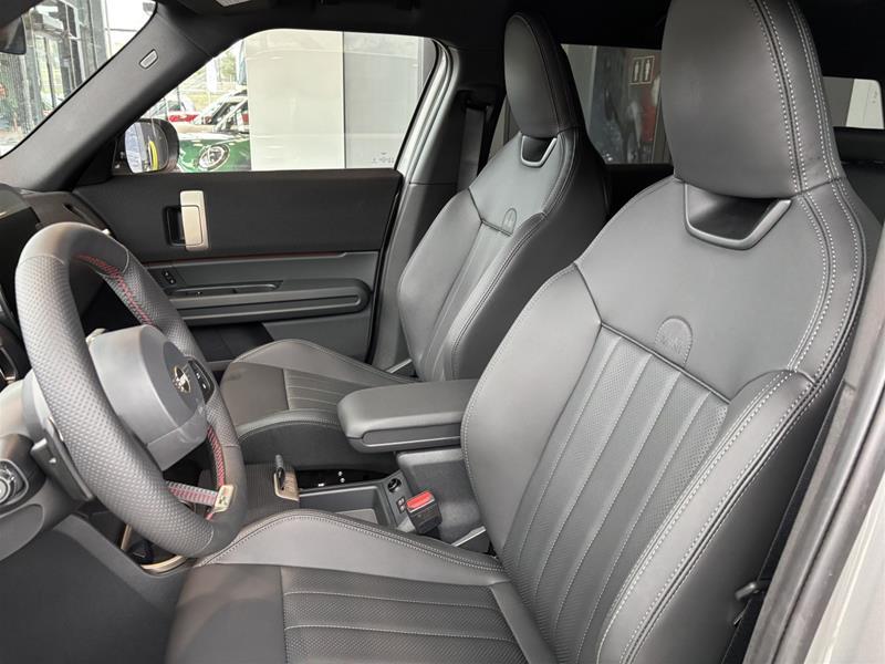 2026 MINI Countryman - Image 10