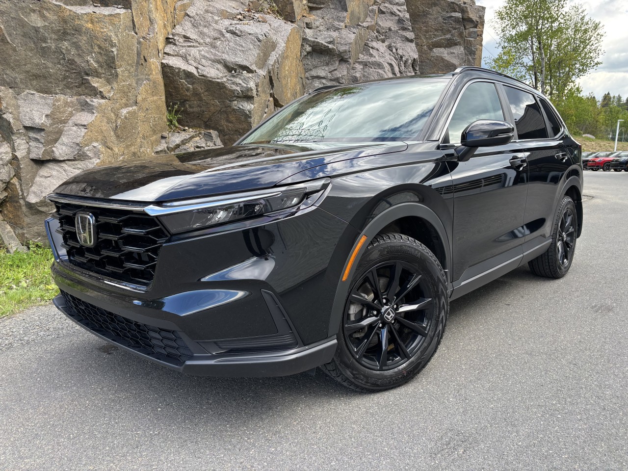 2025 Honda CR-V - Image 1