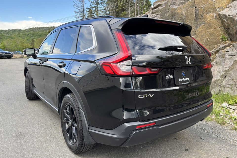 2025 Honda CR-V - Image 4
