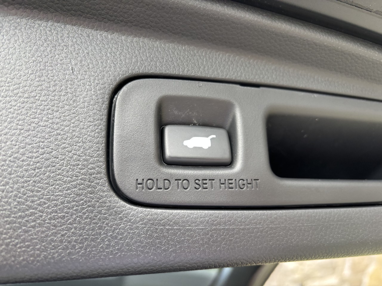 2025 Honda CR-V - Image 7