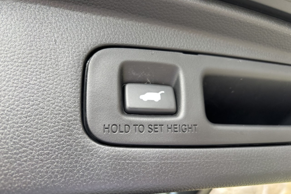 2025 Honda CR-V - Image 7