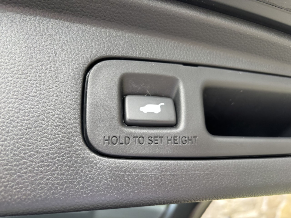 2025 Honda CR-V - Image 7