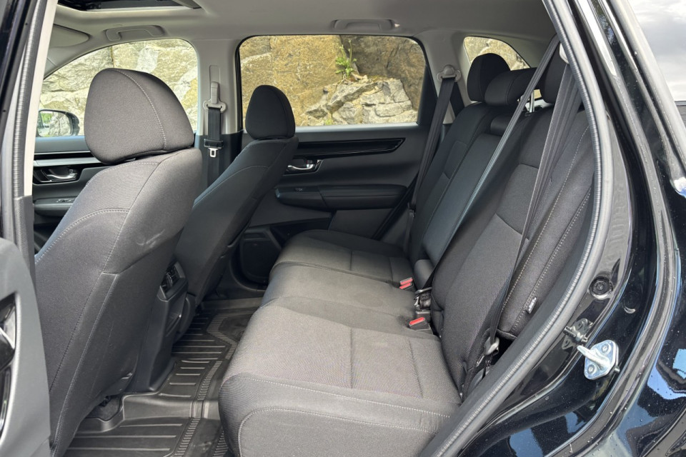 2025 Honda CR-V - Image 14
