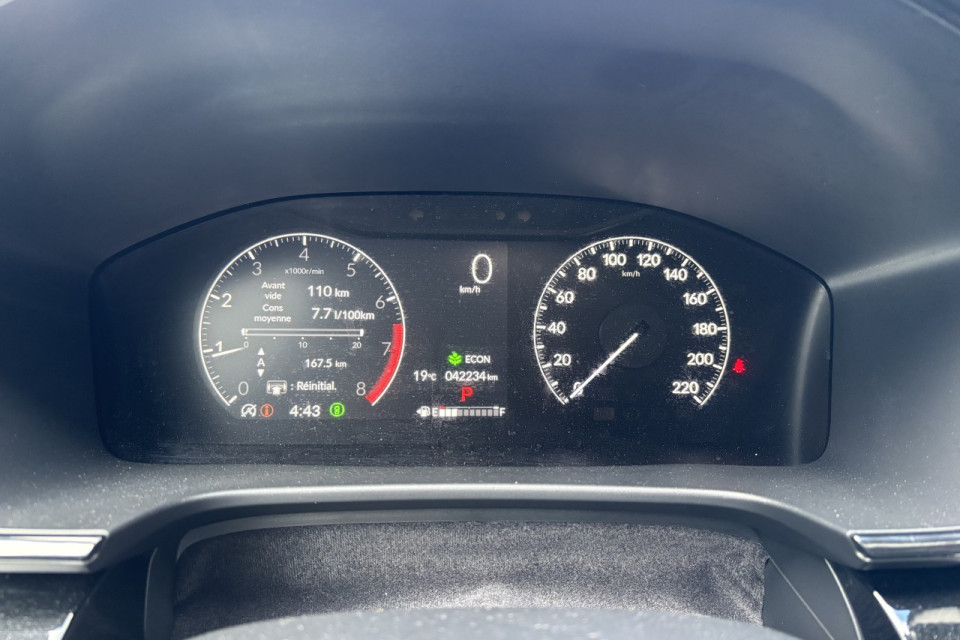 2025 Honda CR-V - Image 17