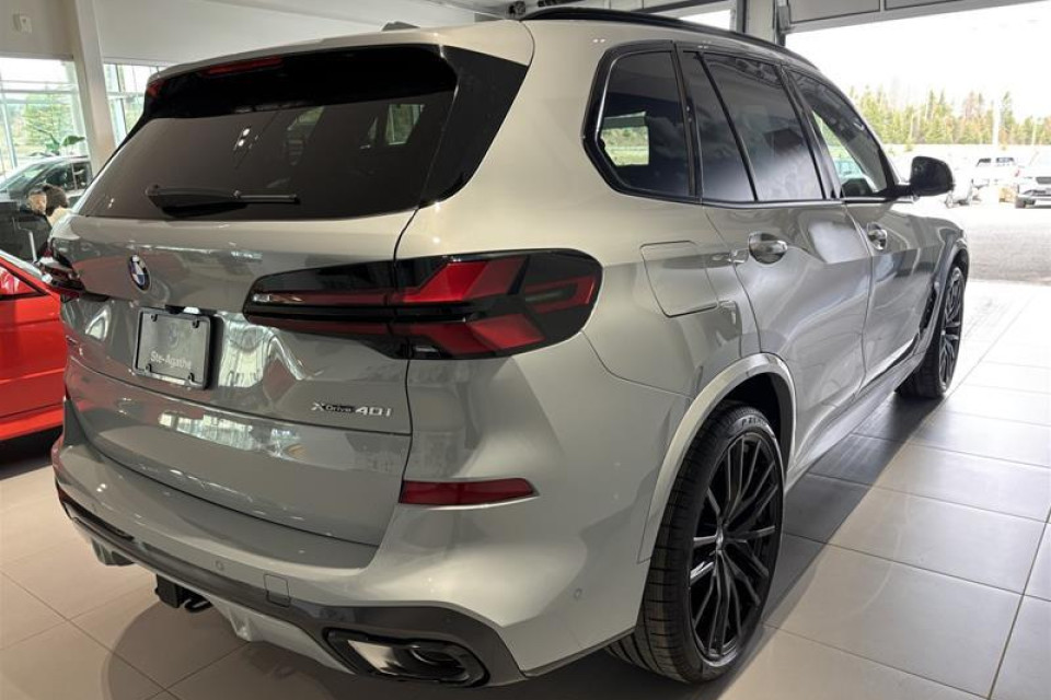 2026 BMW X5 - Image 15
