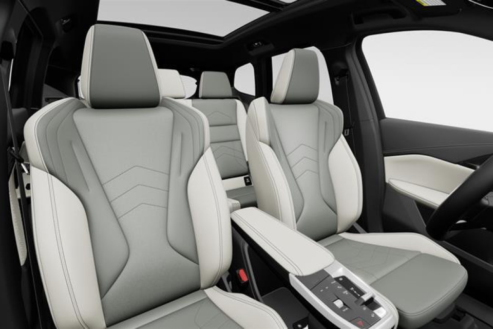 2026 BMW X1 - Image 12