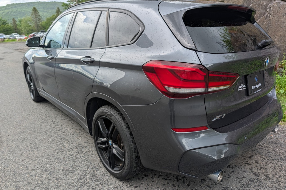 2022 BMW X1 - Image 3