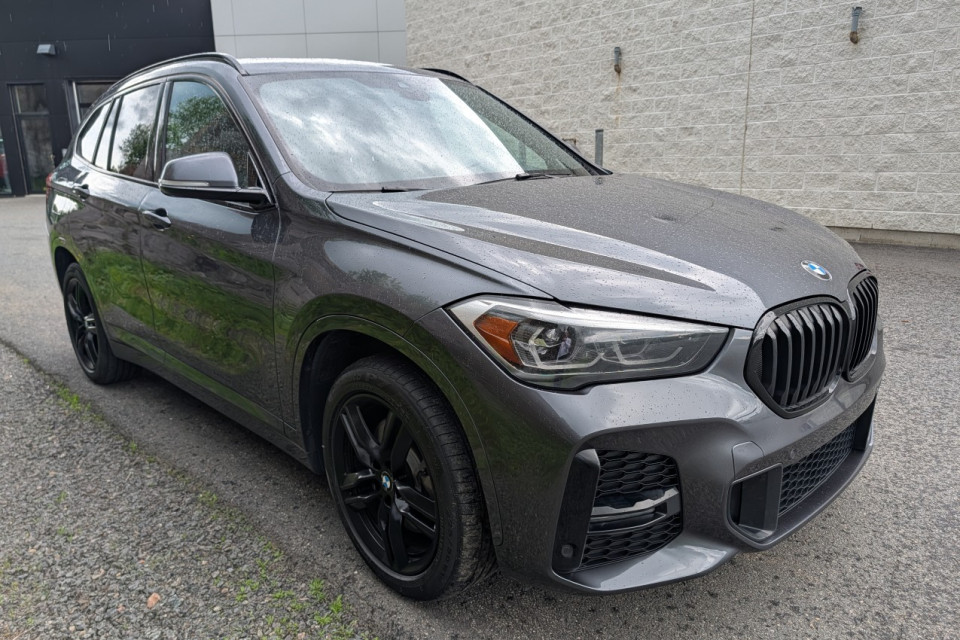 2022 BMW X1 - Image 8