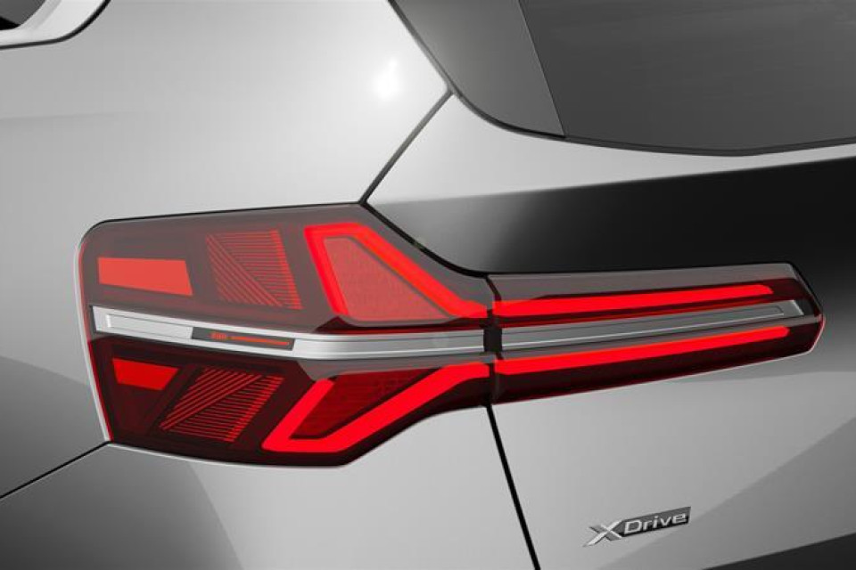 2026 BMW X3 - Image 8