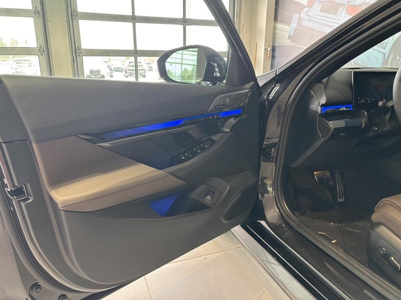 2026 BMW 5 Series - Image 15