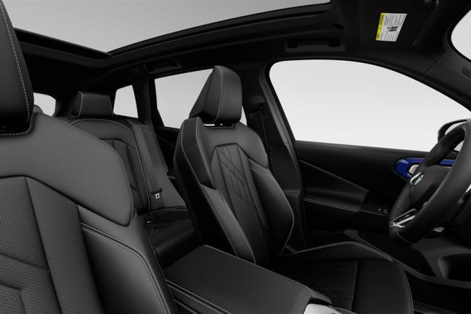 2026 BMW X3 - Image 11