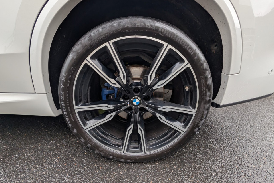 2024 BMW X5 - Image 3