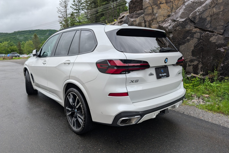 2024 BMW X5 - Image 4