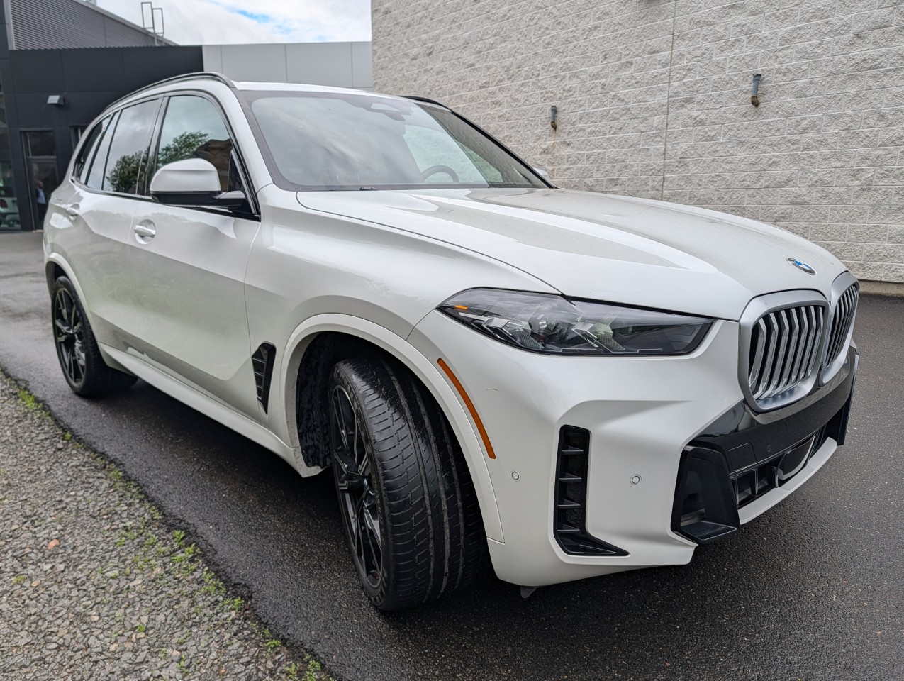 2024 BMW X5 - Image 9
