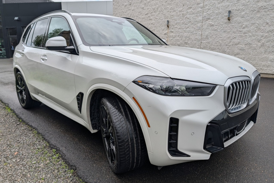 2024 BMW X5 - Image 9