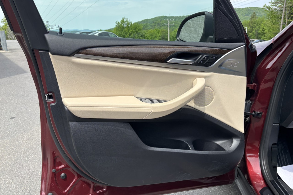 2023 BMW X3 - Image 11
