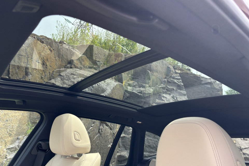 2023 BMW X3 - Image 12