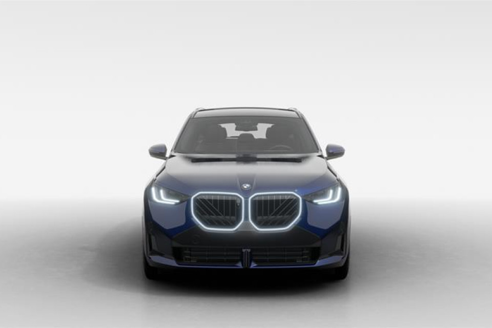 2026 BMW X3 - Image 3