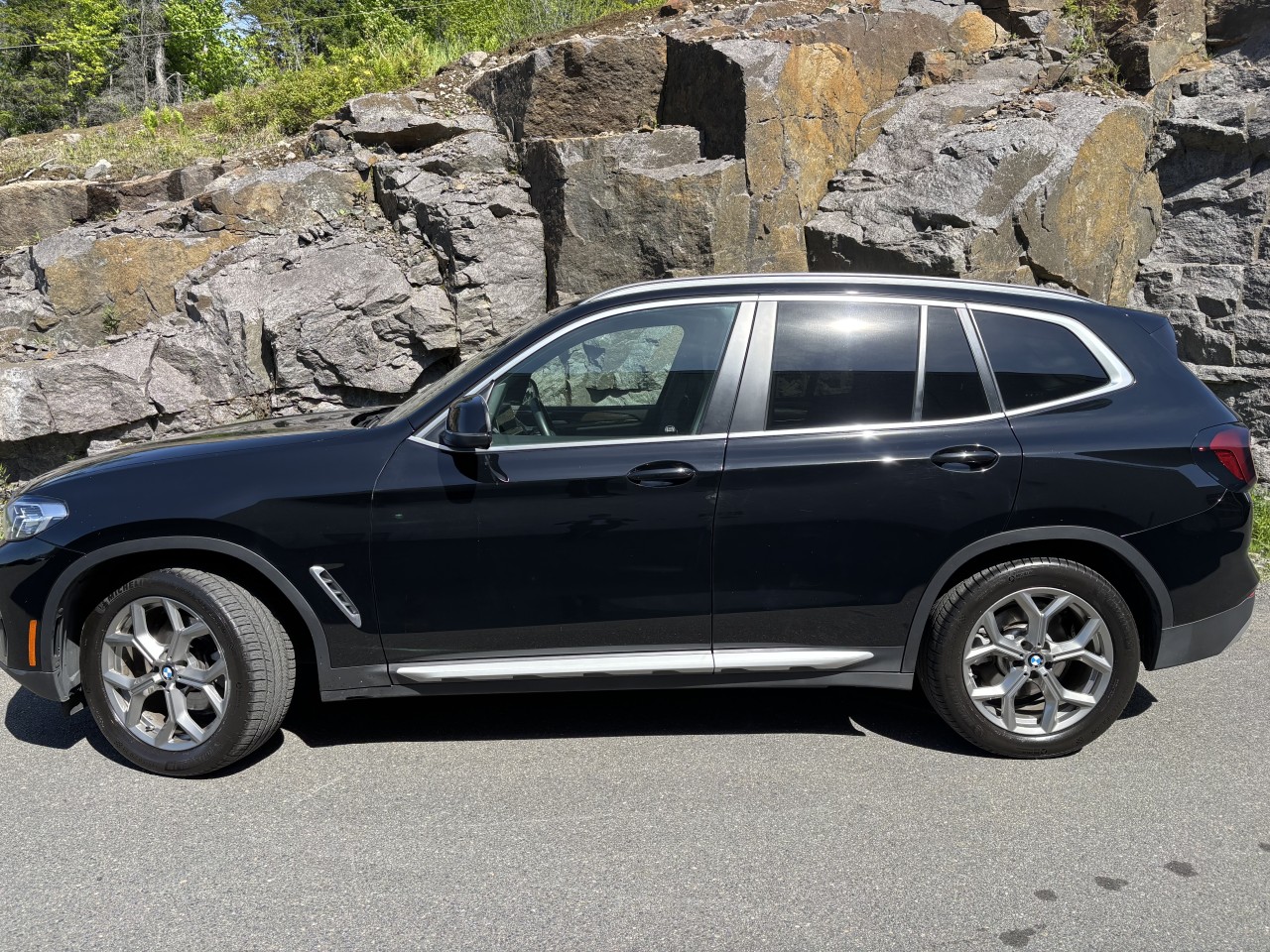 2023 BMW X3 - Image 2