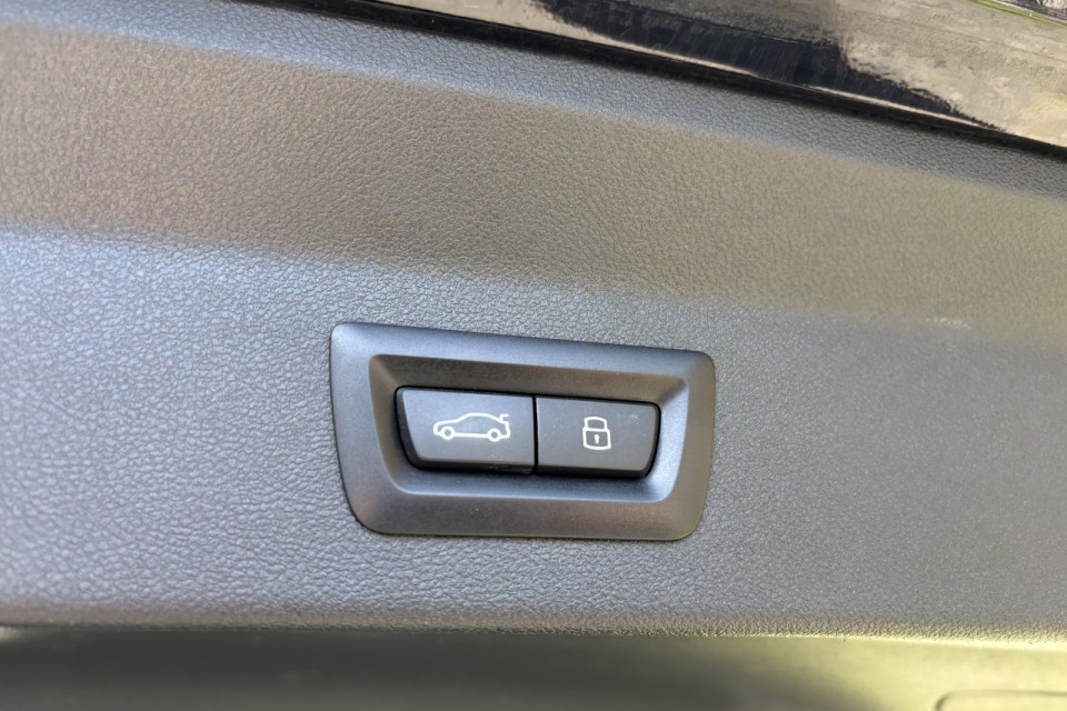 2023 BMW X3 - Image 7