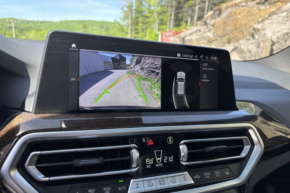 2023 BMW X3 - Image 19