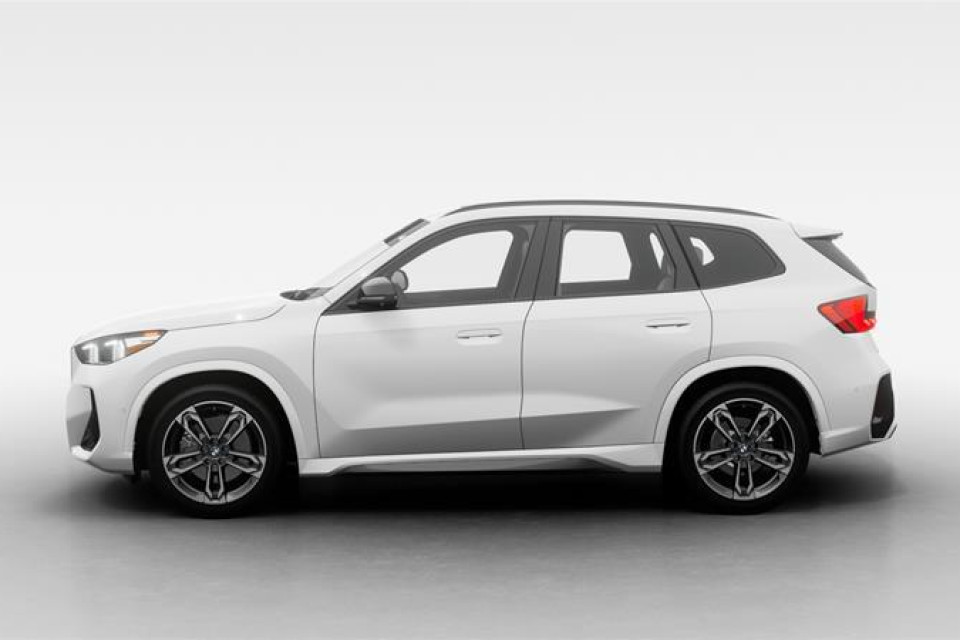 2026 BMW X1 - Image 4