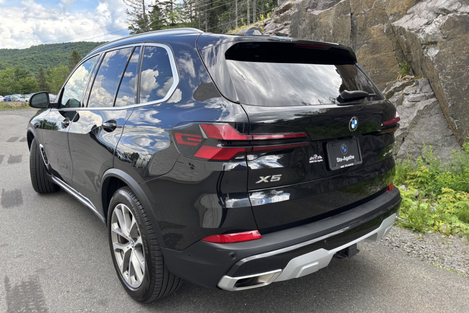 2024 BMW X5 - Image 5