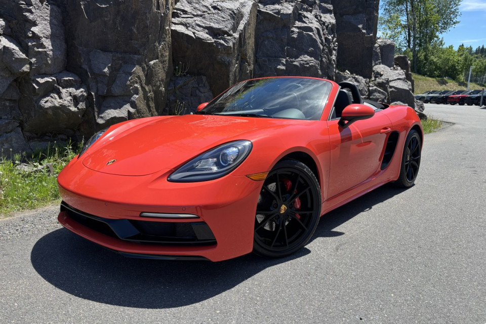 2017 Porsche 718 Boxster - Image 1