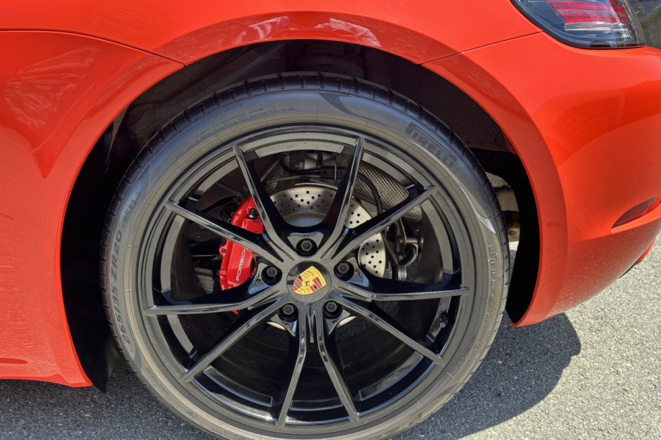 2017 Porsche 718 Boxster - Image 3