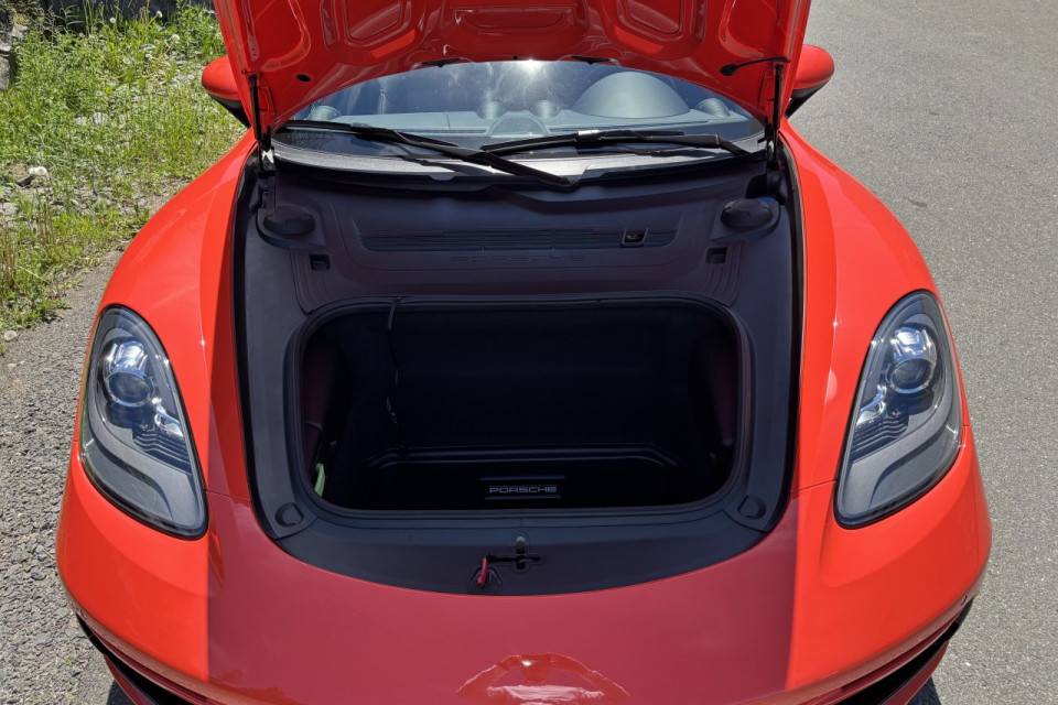 2017 Porsche 718 Boxster - Image 11