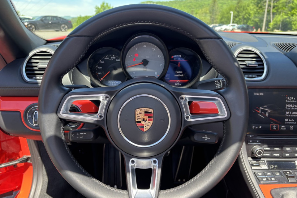 2017 Porsche 718 Boxster - Image 15