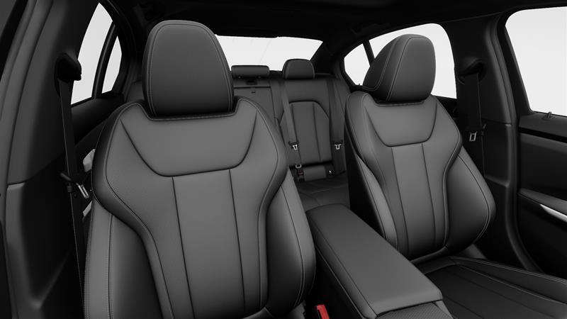 2026 BMW 3 Series - Image 13