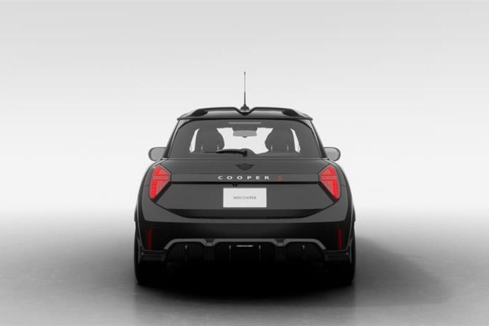 2026 MINI 3 Door - Image 5