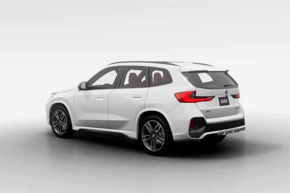 2026 BMW X1 - Image 2
