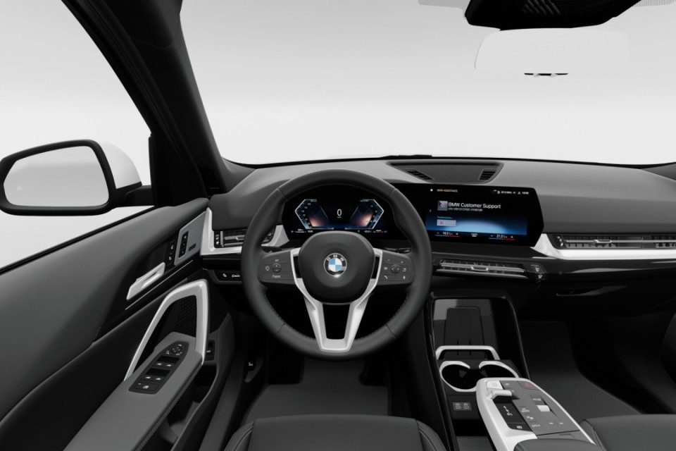 2026 BMW X1 - Image 13