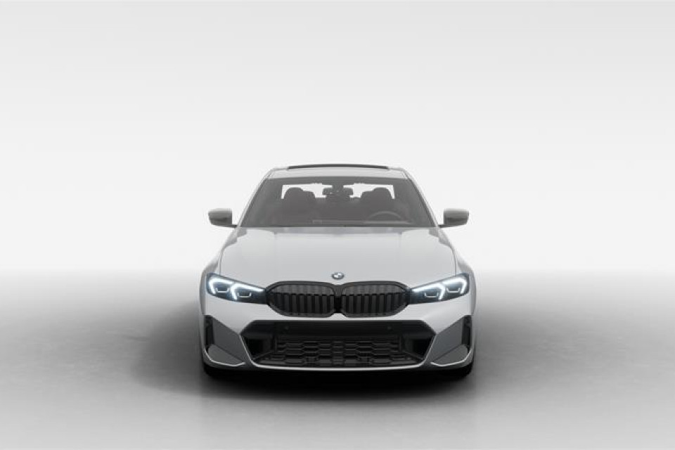 2026 BMW 3 Series - Image 4