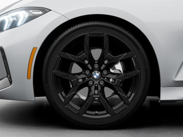 2026 BMW 3 Series — 6